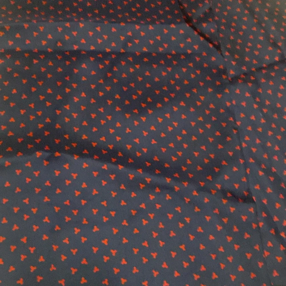 Brooks Brothers Navy/Red Colored 100% Silk Scarf 11 x‎ 53’ EUC